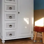 ゲストハウス Fleur De Lis